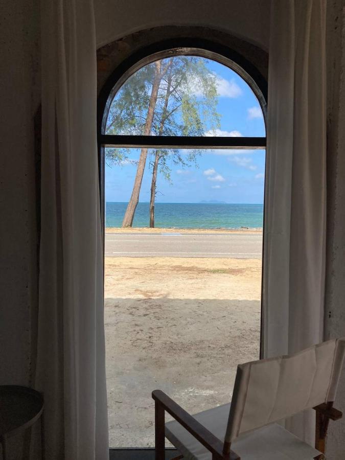 Tamu Beradu Seaview Private Villa 3 Bedroom No Pool 6 Pax Max Dungun Exteriör bild